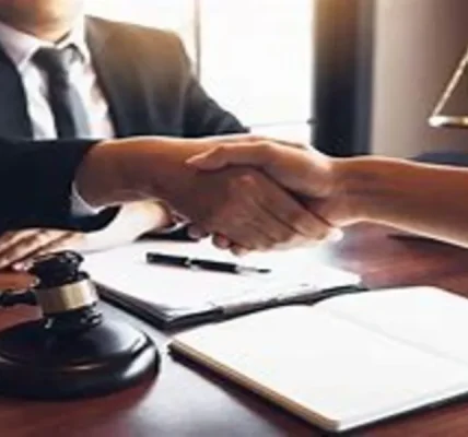 Immigration Lawyer